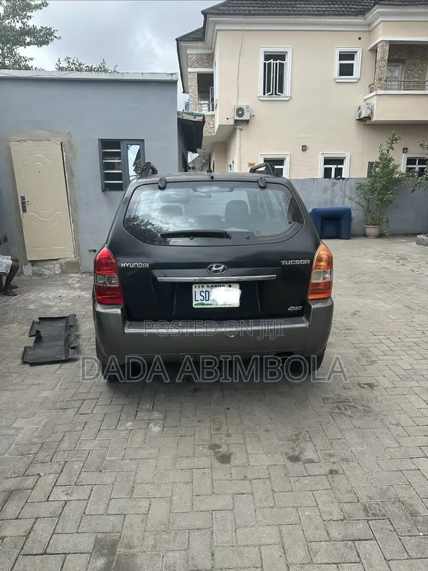 2008 Hyundai Tucson SE 4x4 - 1