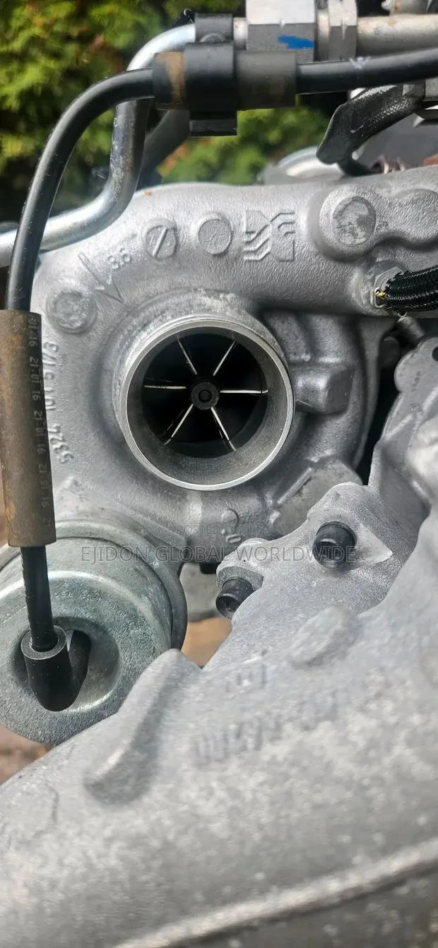 Mercedes-Benz C/E-Class OM651 2.1L Diesel Engine (2010) - 1