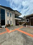Gidan 4 Bedroom Duplex Don Siyarwa a Okhoromi, Benin City - 1