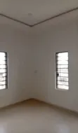 3 Bedroom Apartment don haya a Agege, Agbotikuyo - 4