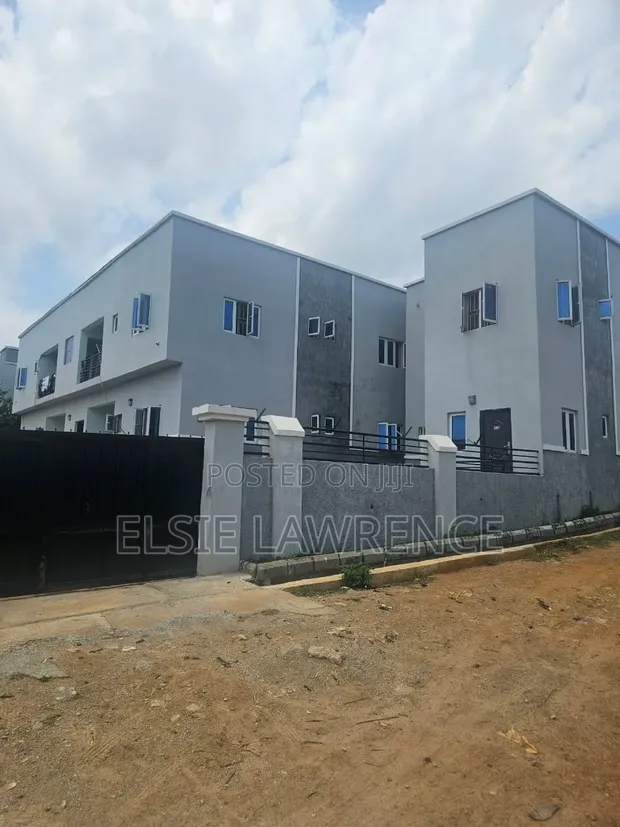 Furnished 12-Bedroom Block of Flats in Ushafa, Abuja for Sale - 1