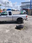 Ford Ranger 2011 Silver - 4