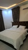 House 20 Apartments - 3 Bedroom Short Let - 5
