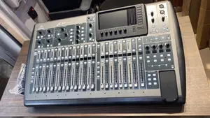 Behringer X32 40-Input Digital Mixing Console