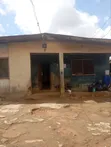 Bungalow mai dakuna 20 don siyarwa, Alakuko - 1