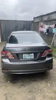Toyota Corolla 2012 Gray - 2