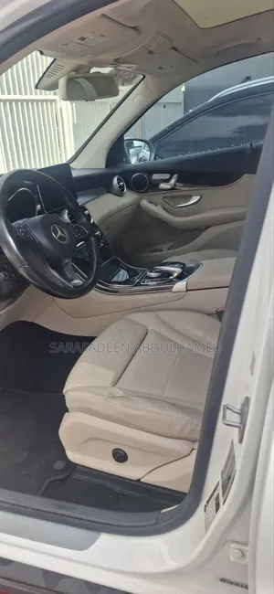 2016 Mercedes-Benz GLC300 Foreign Used Blue