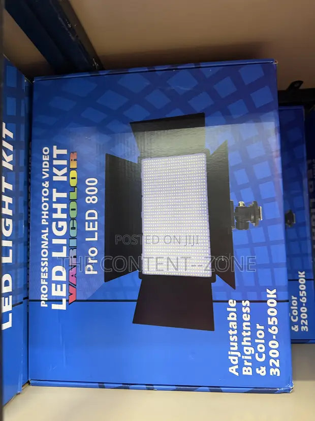 LED 800 Professional Studio Light - 1