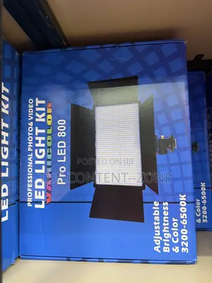 LED 800 Hasken Studio Mai Girma