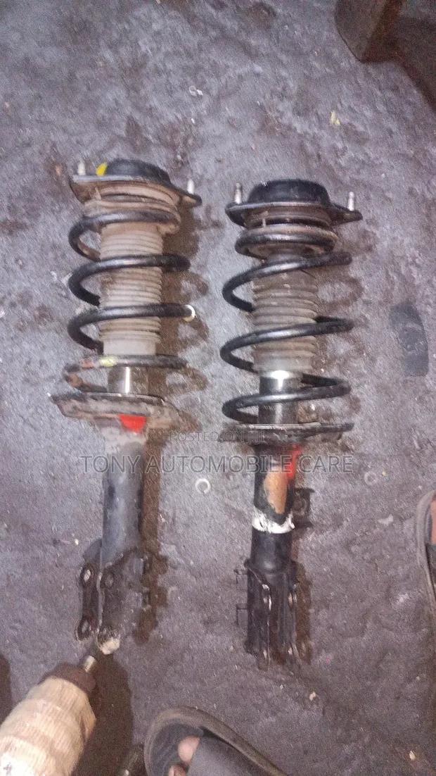 Used Front Shock for Hyundai Elantra 2012-2014 - 1