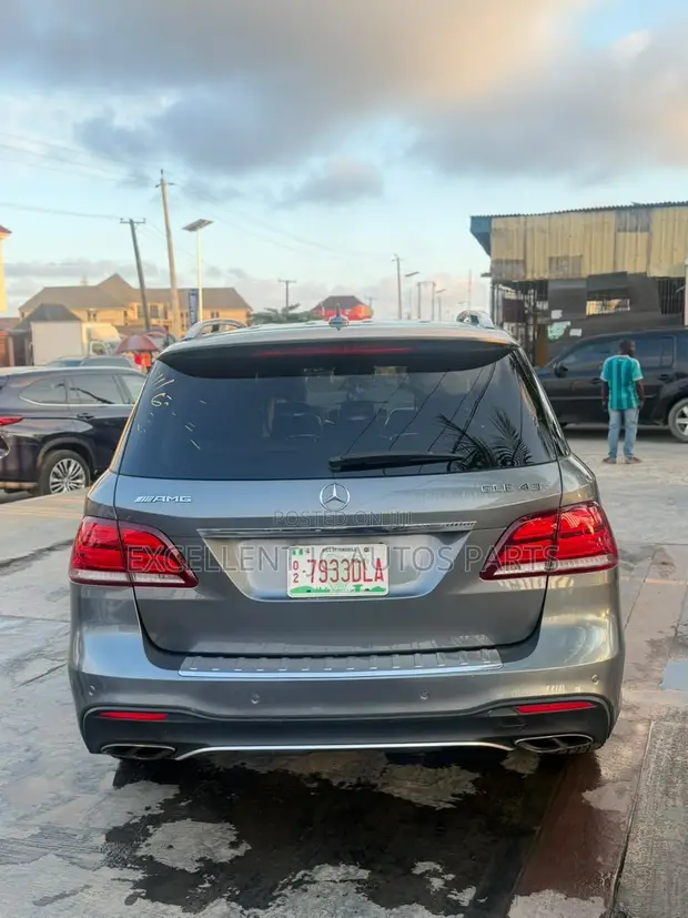 2018 Mercedes-Benz GLE 43 AMG 4MATIC Gray - 1
