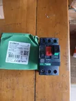 Schneider Electric 6-10A Manual Starter/Breaker - 2