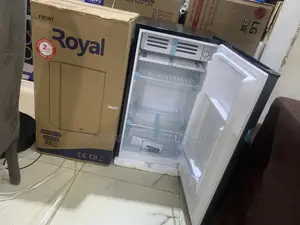 Royal RREF105BF 105L Compact Refrigerator - Brand New