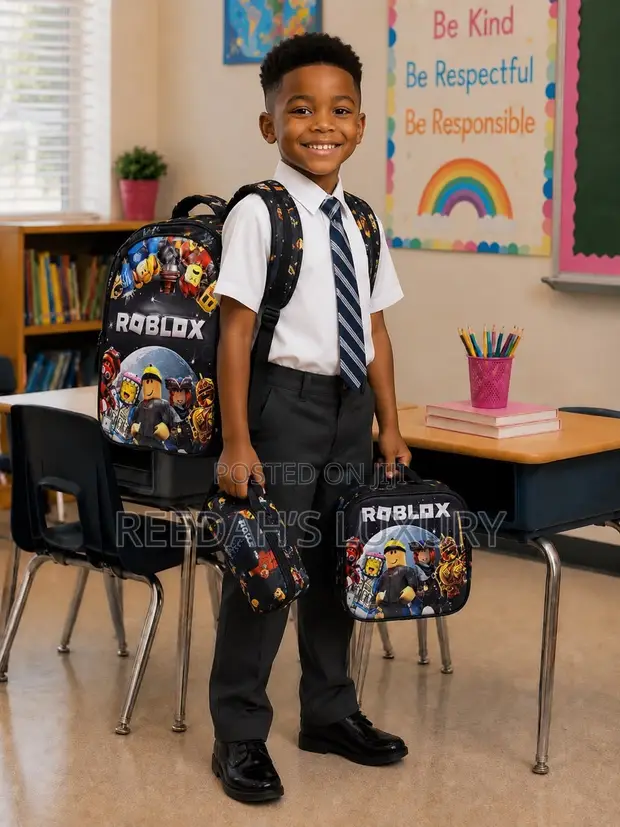 Roblox 3-in-1 Premium School Set - 1