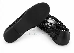 Ladies Stylish Woven Cage Ballet Flats - Black
