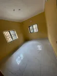 Gidan Kwalata 3 Bedroom da Aka Shirya don Hayarwa a Oluyole Estate - 4
