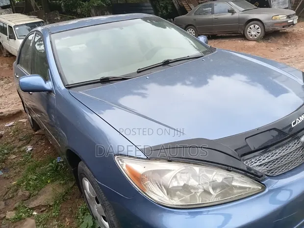 Toyota Camry 2004 Blue - 1