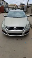 Volkswagen Passat 2010 Silver - 2