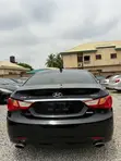 Hyundai Sonata 2010 Black - 4