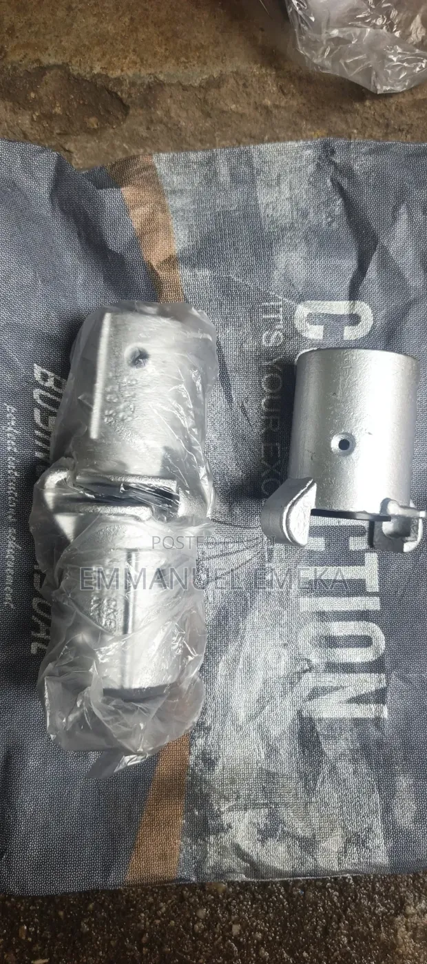 Blast Hose Couplings & Nozzle Holders 1 1/4" - 1