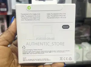 Apple Thunderbolt 5 Pro Cable (1m)