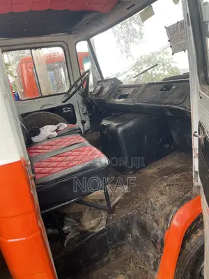 Mercedes-Benz 608 Dump Truck