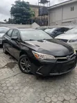 Toyota Camry SE Sedan 2017 - 2