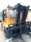 CAT 7-Ton Forklift Rental - 1
