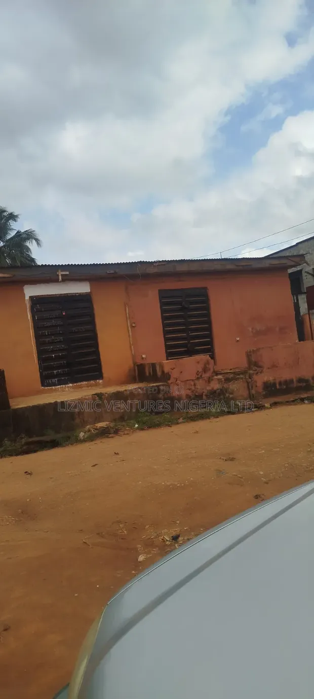 Spacious Shop for Rent in Igando - 1