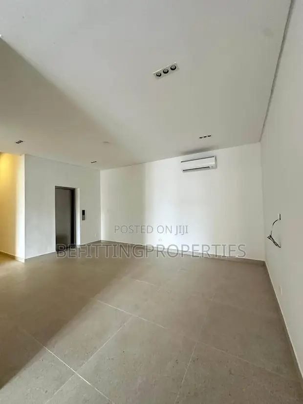 5 Bedroom Luxury Duplex for Sale, Banana Island, Ikoyi - 1