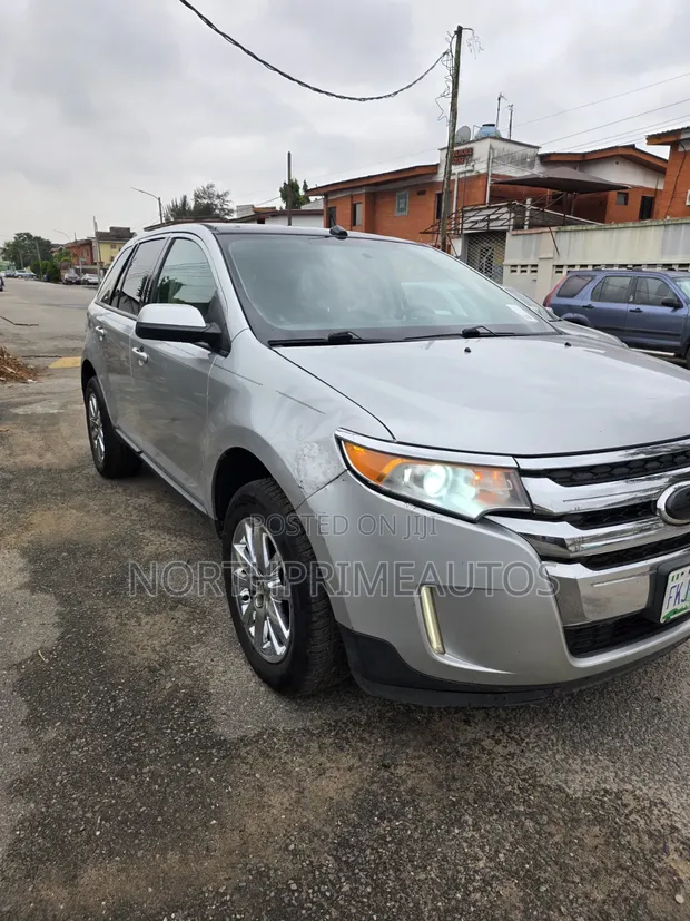 2012 Ford Edge SE 4dr FWD (3.5L 6cyl 6A) Silver - 1