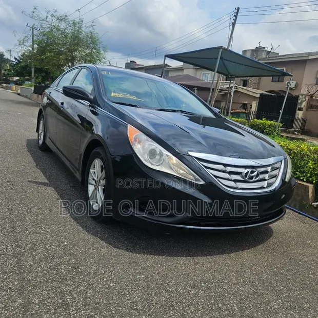 Hyundai Sonata 2014 Black - 1