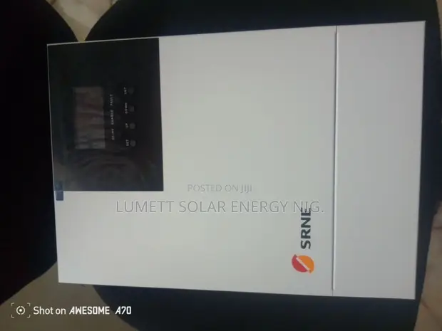 SRNE 1.5kW 12V 108VDC Hybrid Inverter - 1