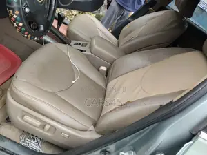 Toyota RAV4 Limited V6 4x4 2008