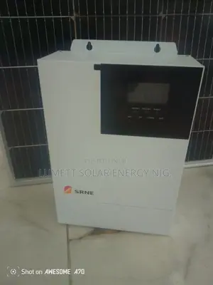 SRNE 1.5kW 12V Solar Hybrid Inverter