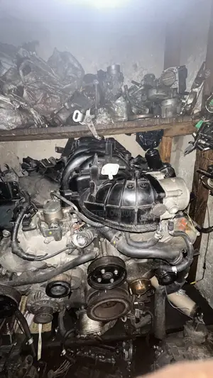 Nissan Armada 2015 V8 Cikakken Injin