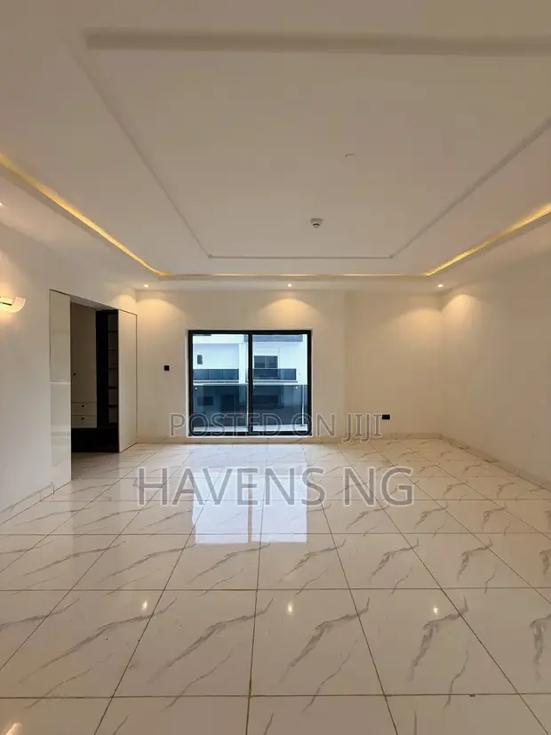 6-Bedroom Luxury Duplex with Pool in Katampe Extension, Abuja - 1