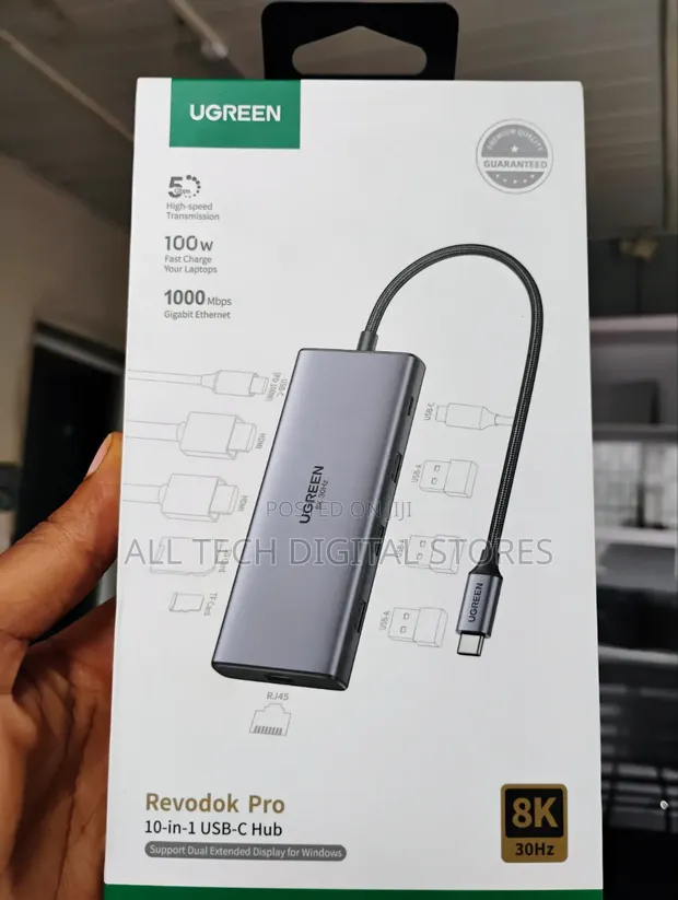 UGREEN Revodok Pro 10-in-1 USB-C Hub - 1