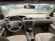 Toyota Camry LE 2000 Zinariya - 5