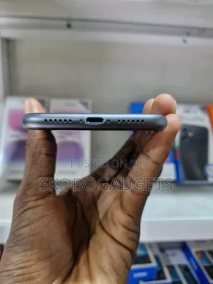 Apple iPhone 11 128GB Black