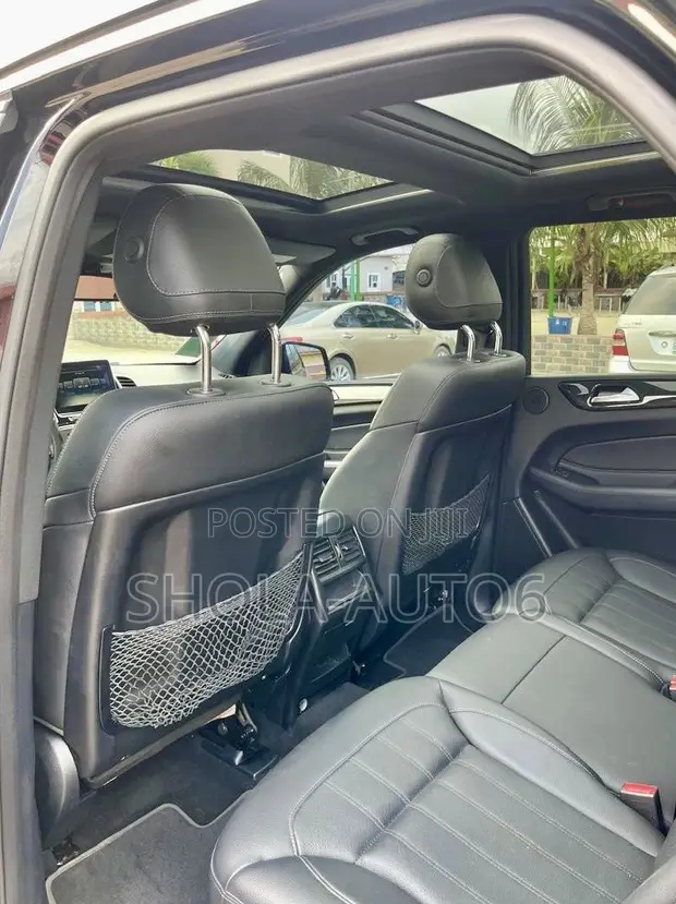 Mercedes-Benz GLE 350d 4MATIC 2017 Black - 1