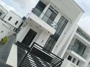 5-Bedroom Fully Detached Duplex with BQ & Pool in Lekki Palm City, Ajah