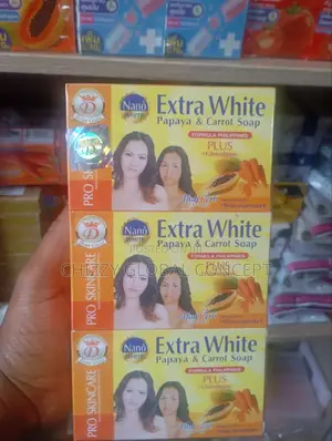 Nano Extra White Papaya Carrot Soap