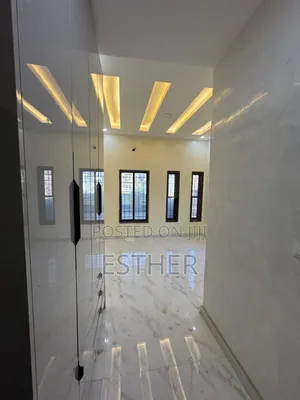 Furnished 5-Bedroom Duplex with BQ in Jahi, Abuja