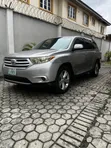 SUV for Rent in Lagos - Chauffeur Service - 1
