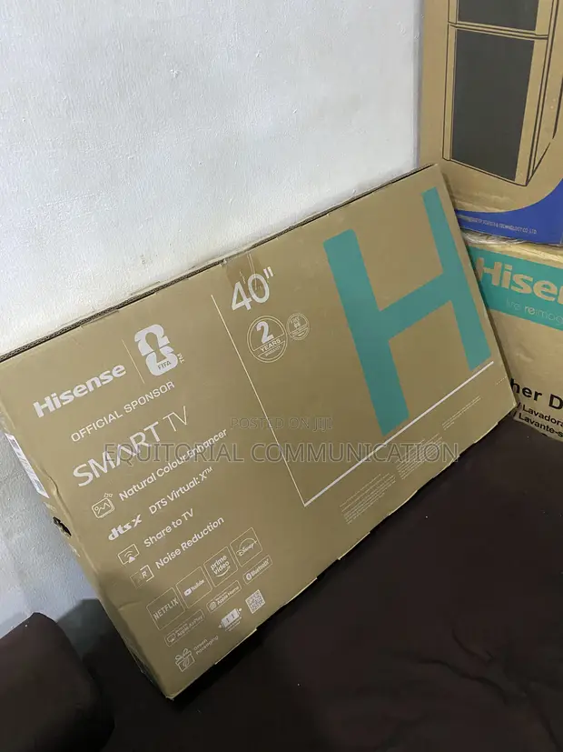 Hisense 40-Inch Smart LED TV - 1