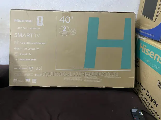 Hisense 40-Inch Smart LED TV - 1