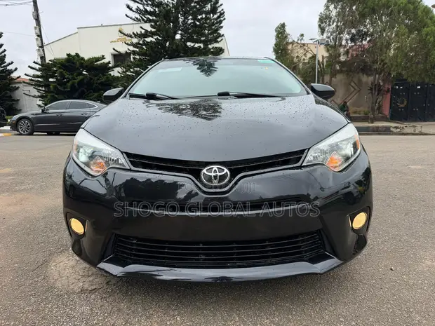 2016 Toyota Corolla LE Sedan - 1
