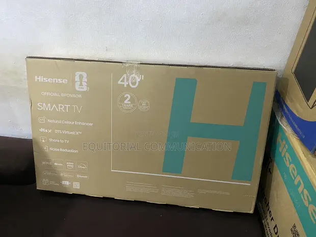 Hisense 40" Smart Flat Screen TV - 1