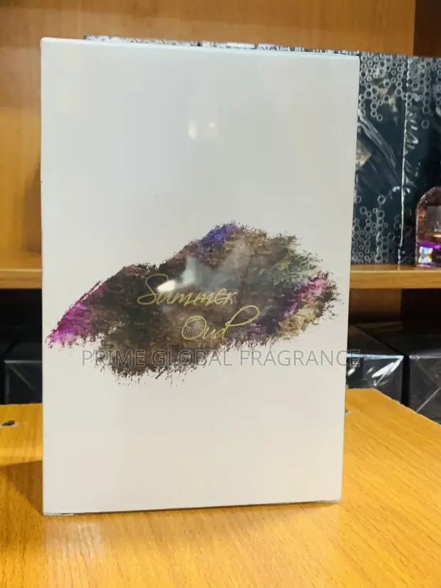 Ignite Oud by Ahmed Al Maghribi Eau de Parfum - 1
